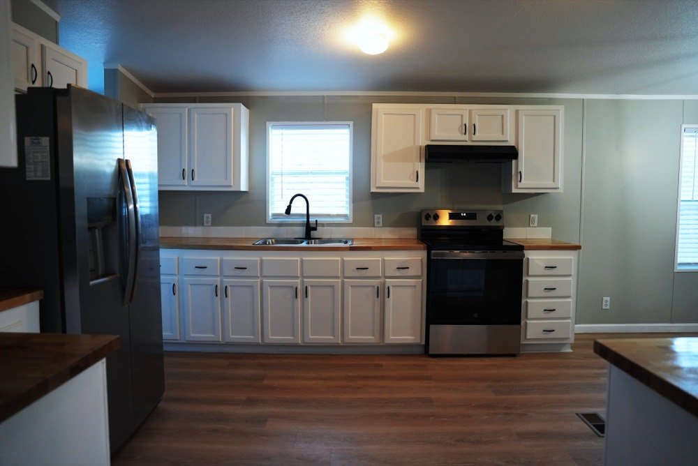 Representative kitchen of a Graham Shadows manufactured home